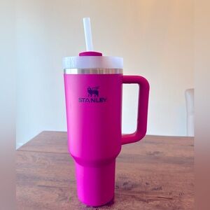 Stanley Fuchsia 40 OZ Quencher
